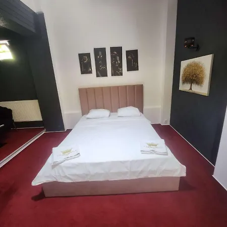 Aparthotel Karma Caffe&rooms 4*