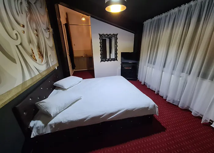 Karma Caffe&rooms 4*